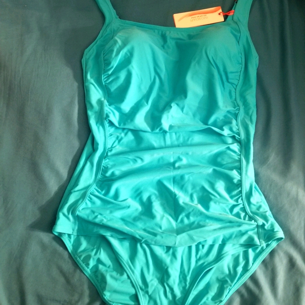 Magisculpt One-piece Swimsuit